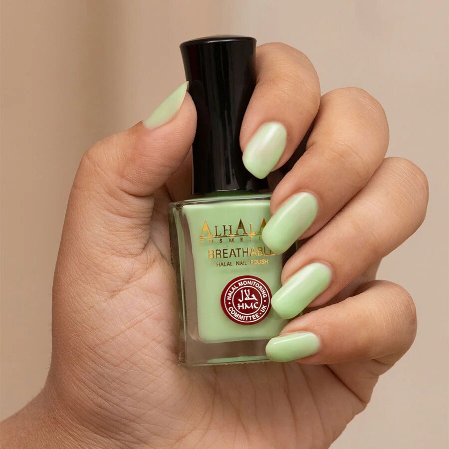 AL-166 FAJAR Halal Atmungsaktiver Nagellack Grün, Anwendung