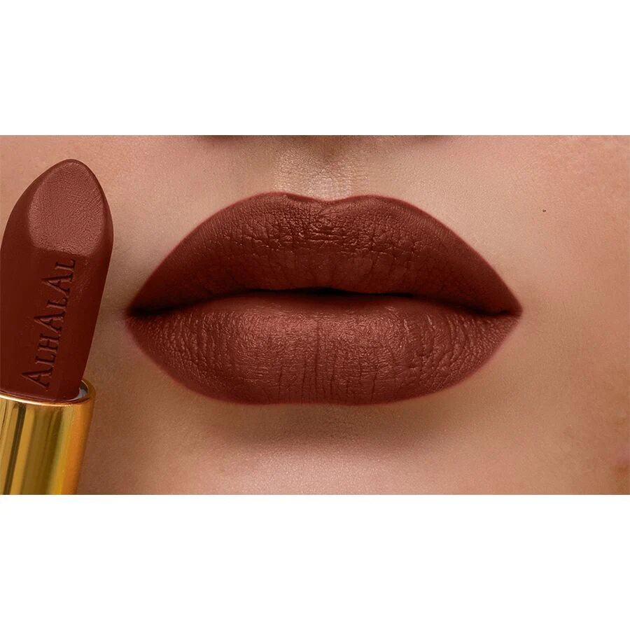 AL-11 FIZZA Halal Lippenstift Dark Cherry, Anwendung