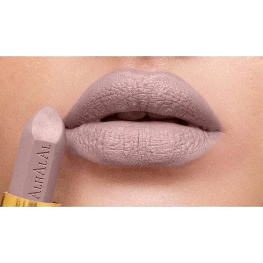 AL-30 FAIQA Halal Lippenstift Nude Beige, Anwendung